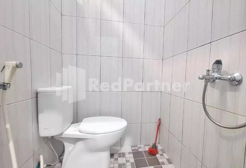 Hotelli Vins Homestay Kroya Mitra Reddoorz