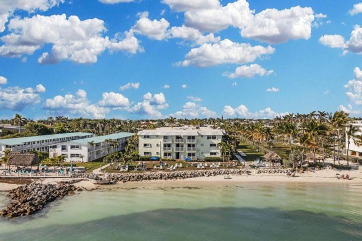 Paradise Awaits You At Key Colony Beach