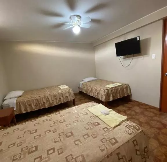 پانسیون Hostal La Sirena