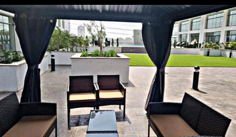 The Signature Hotel Apartment Accra Ghana