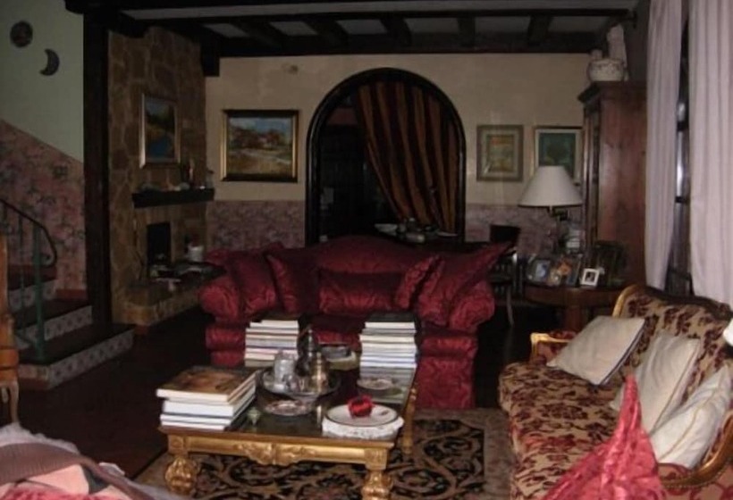 مبيت وإفطار Villa Clementine