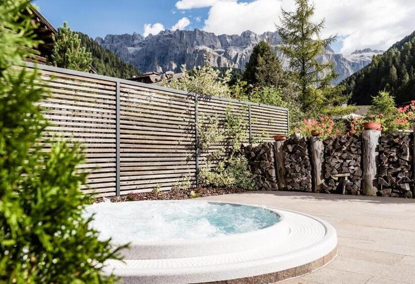 Boutique Hotel Nives Luxury & Design In The Dolomites
