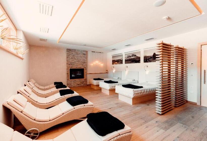 Boutique Hotel Nives Luxury & Design In The Dolomites