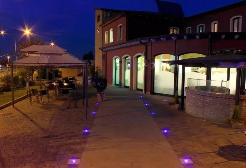 Hotelli Albergo Delle Industrie