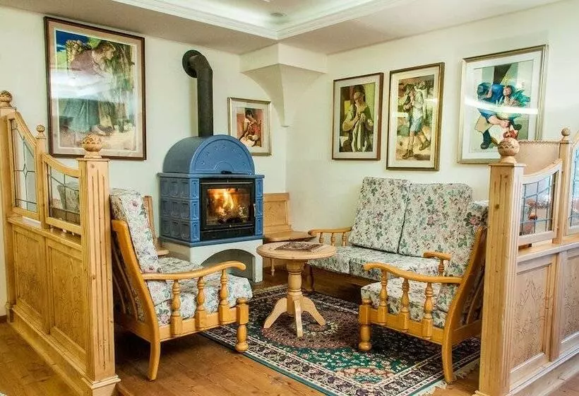 ホテル Albergo Monteverde