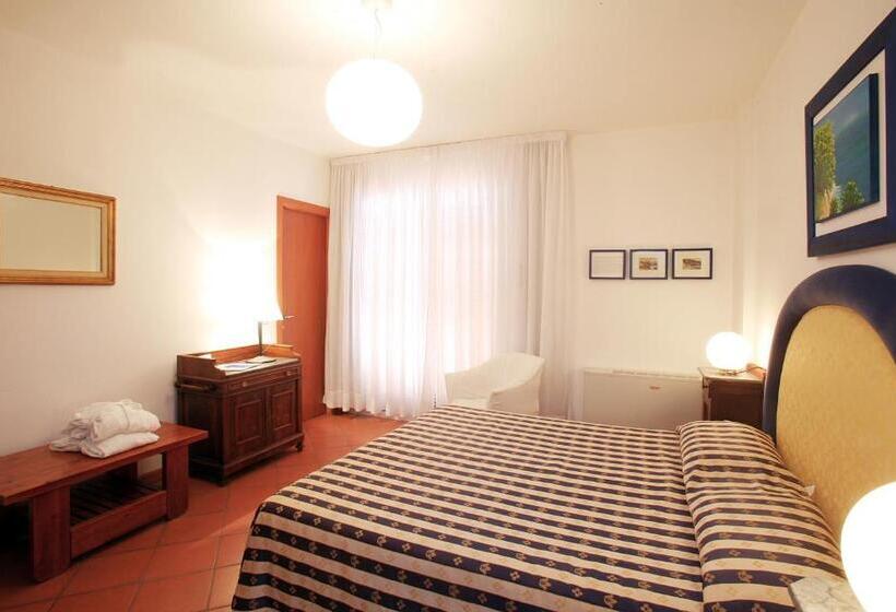 בית מלון כפרי Claudio