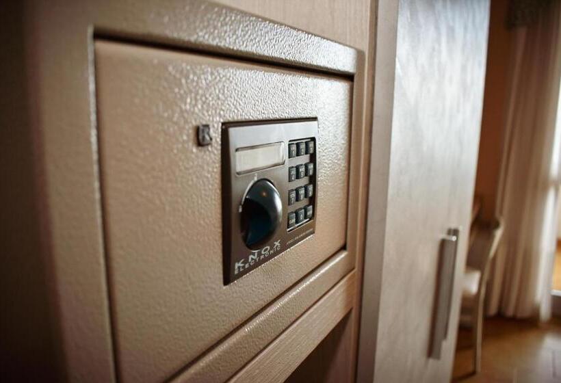 فندق Costa Verde