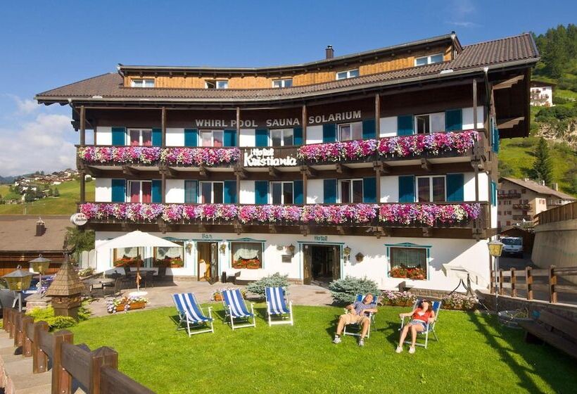 בית מלון כפרי Kristiania Small Dolomites