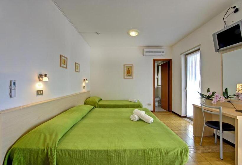 فندق Pensione Ornella