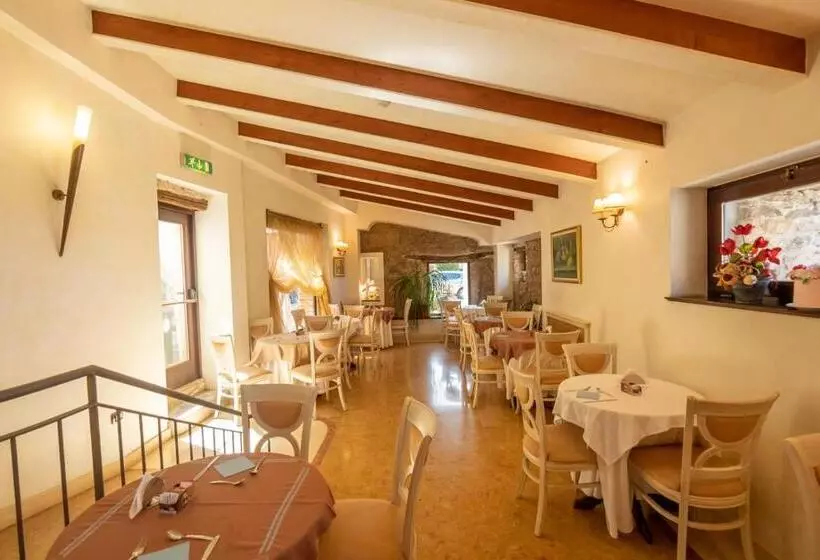 ホテル Ristorante Vecchia Vibo