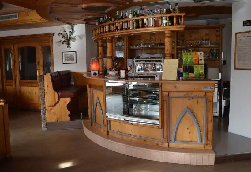 Hotelli Villa Aurora