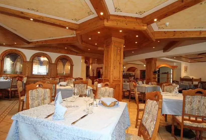 Hotelli Villa Aurora