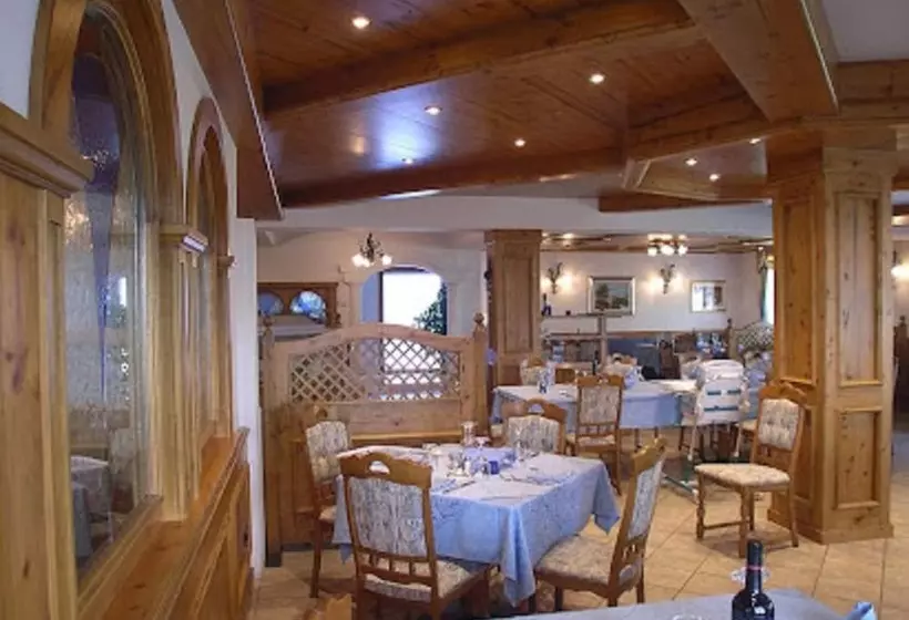 Hotelli Villa Aurora