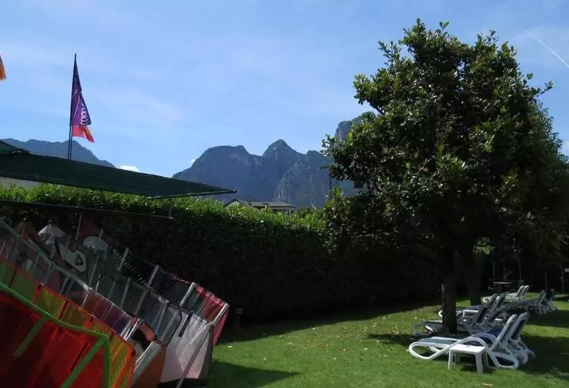 ホテル Villa Claudia