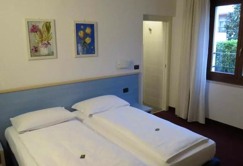 ホテル Villa Claudia