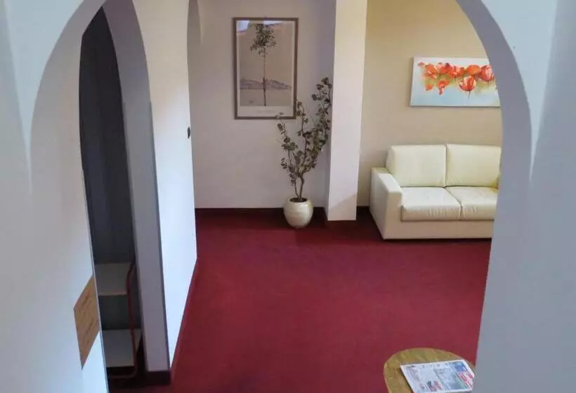 ホテル Villa Claudia