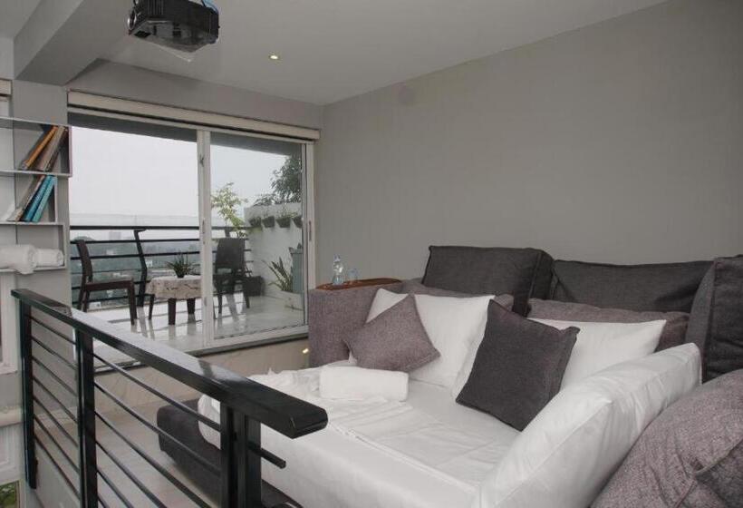 Bed and Breakfast Fortview International