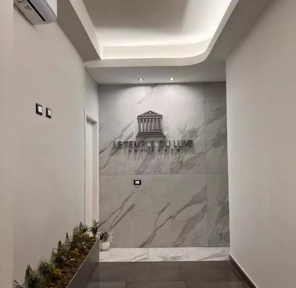 تختخواب و صبحانه Le Temple Du Luxe