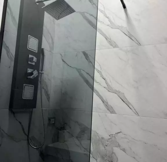 تختخواب و صبحانه Le Temple Du Luxe