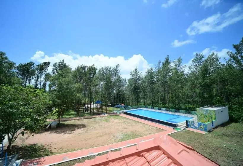 Aamiaismajoitus (B&B) Sipayi Resort Coorg
