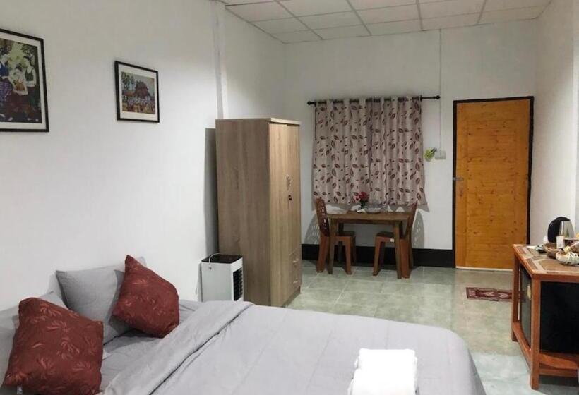 Отель ห้องพักรายวันราคาถูกเชียงใหม่