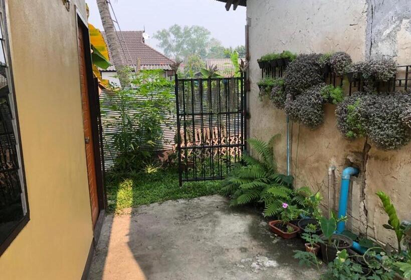 Отель ห้องพักรายวันราคาถูกเชียงใหม่