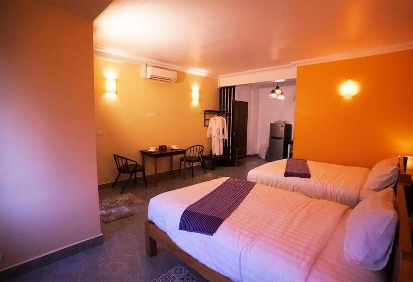 בית מלון כפרי Daun Penh Palace Boutique