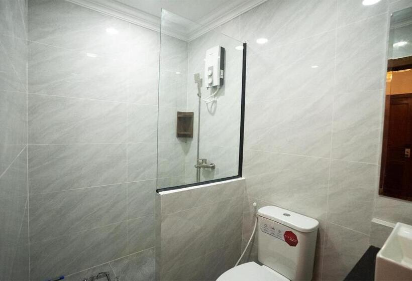 בית מלון כפרי Daun Penh Palace Boutique