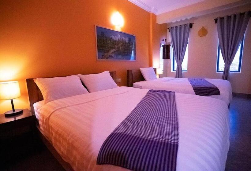 בית מלון כפרי Daun Penh Palace Boutique