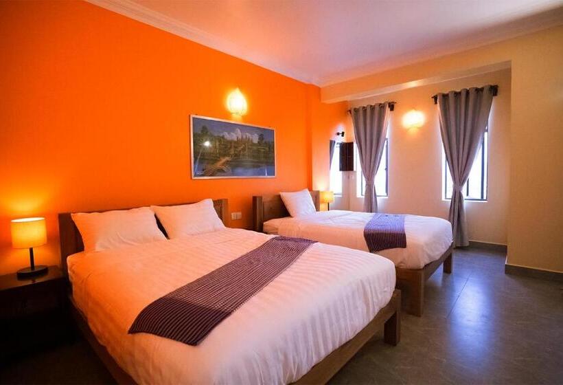 בית מלון כפרי Daun Penh Palace Boutique