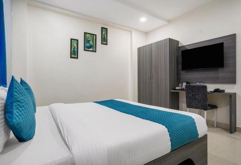 בית מלון כפרי The Balcony Suites