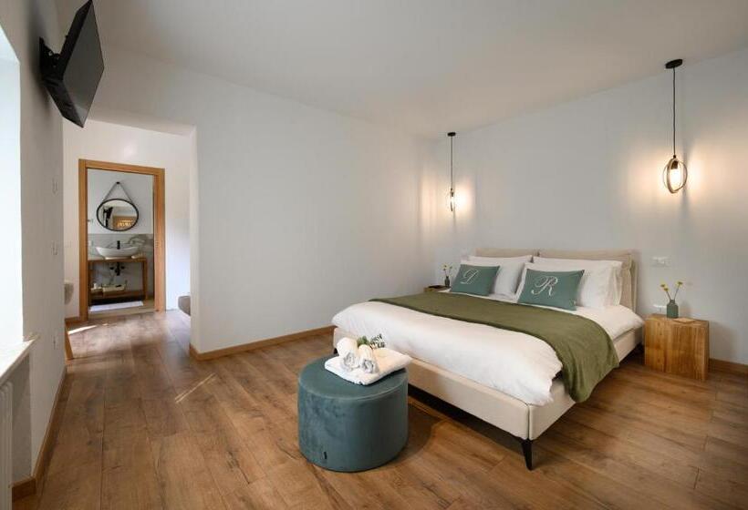 פנסיון Illasi Dreams