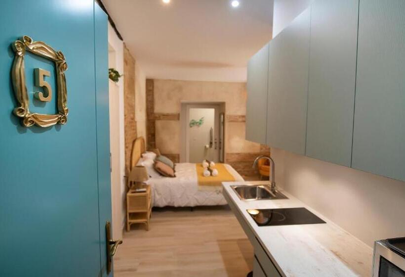 ペンション La Casa De Las Flores