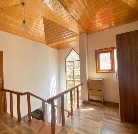 ベッドアンドブレックファースト Aquaforest Luxury Cottages