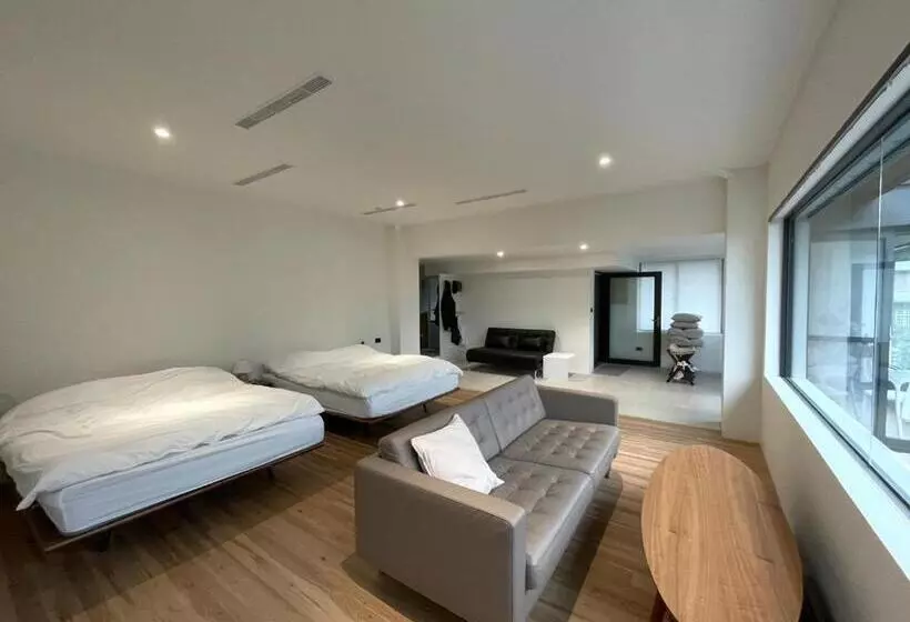 تختخواب و صبحانه 棲林民宿chillinhouse