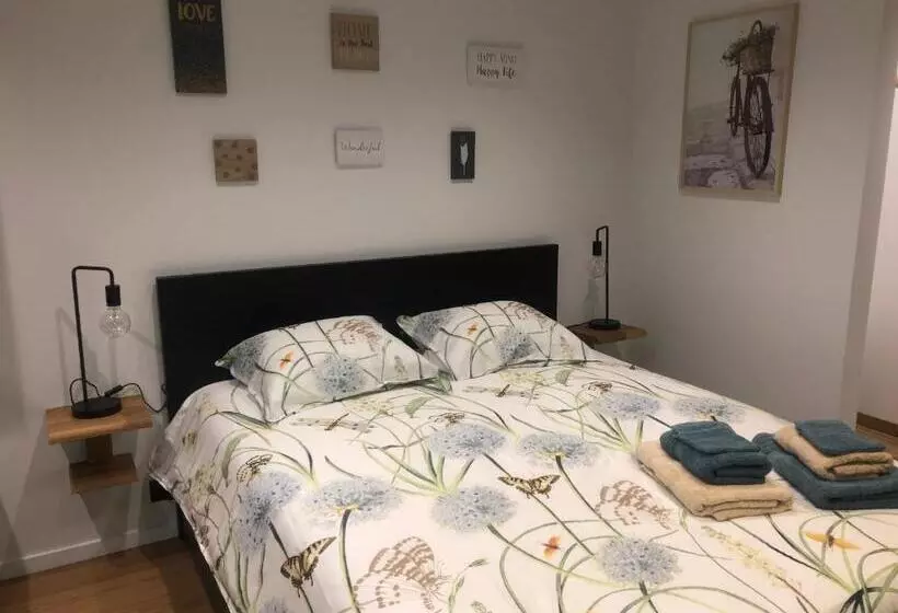 ベッドアンドブレックファースト Les Tiny House Du Mas De Mont