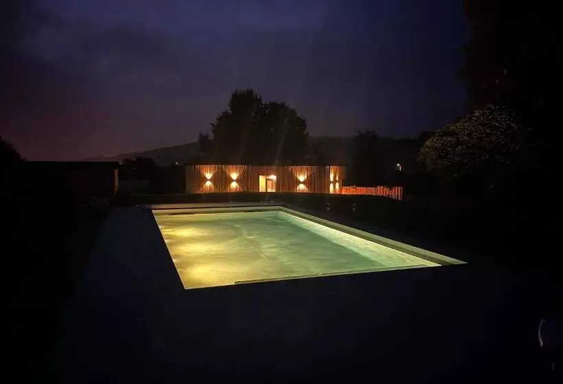 ベッドアンドブレックファースト Les Tiny House Du Mas De Mont