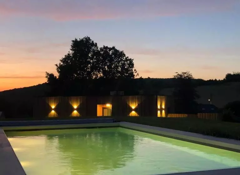 ベッドアンドブレックファースト Les Tiny House Du Mas De Mont