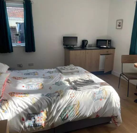 Godden Green B & B Guesthouse