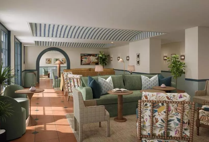 هتل Granada Midtown