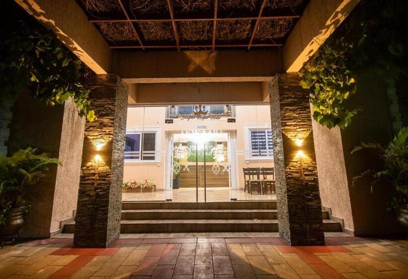 בית מלון כפרי Joefiko Royal