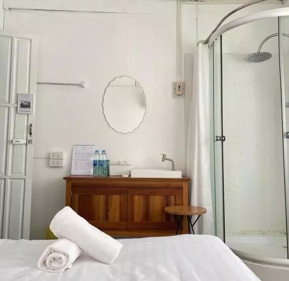 Hotel Le Moon