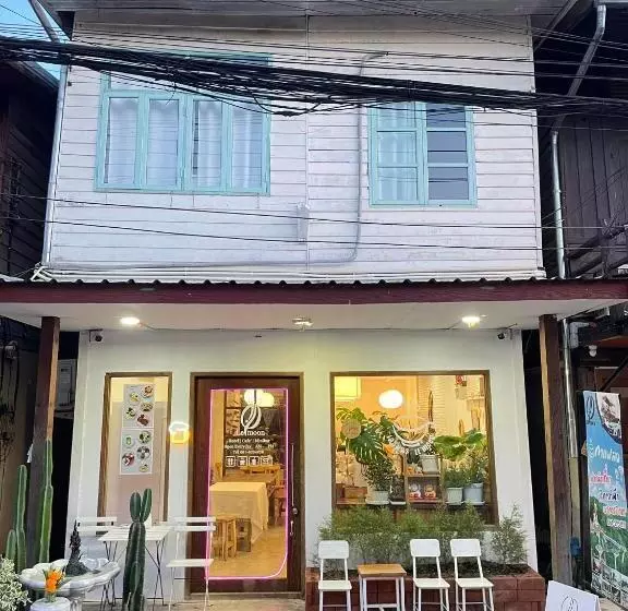 Hotel Le Moon