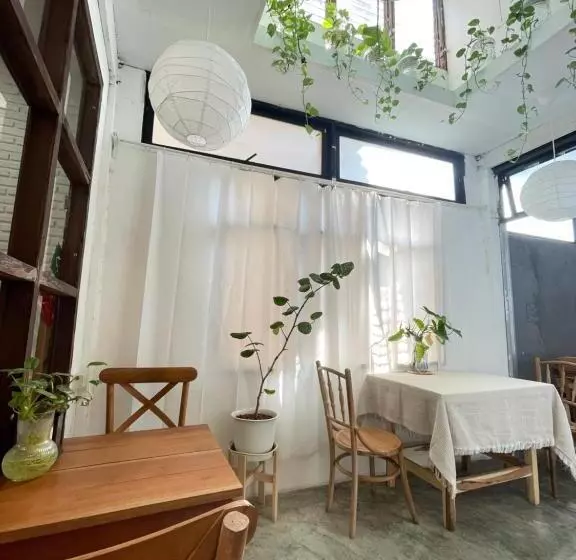 Hotel Le Moon