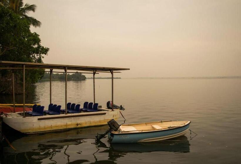 Отель New Saniro Lagoon Deck