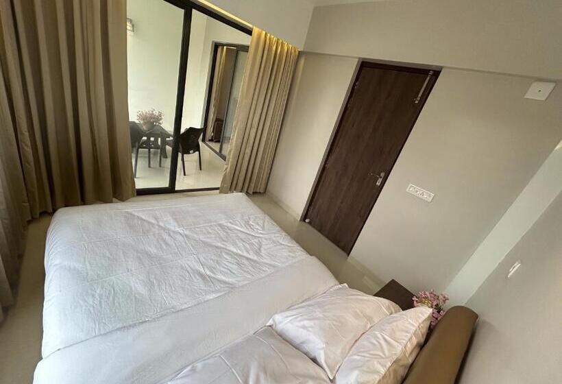 Отель The Pearl Club Resort