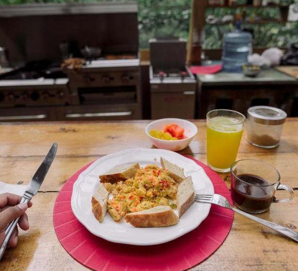 Zâria Hotel & Retreat Center