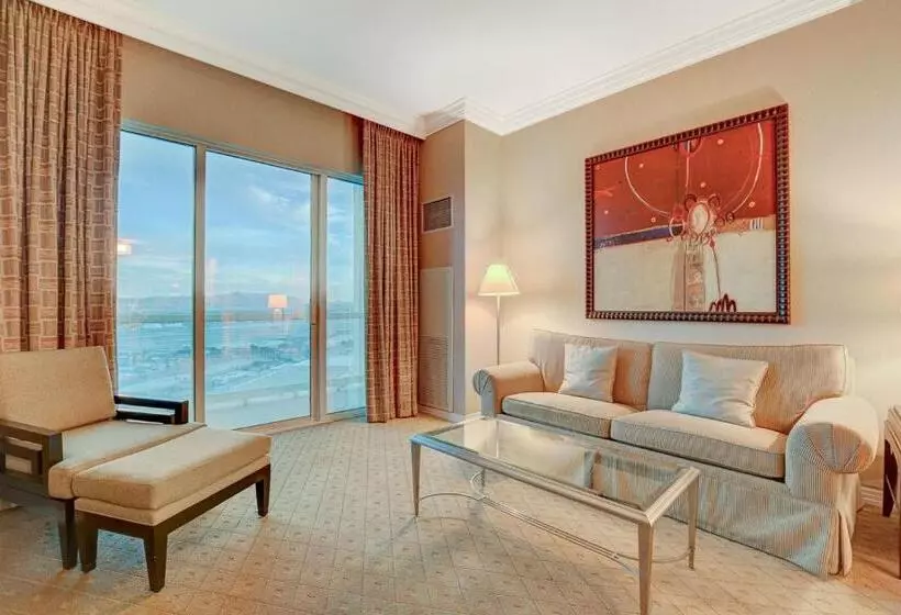 Incredible 1bd 2bth Suite Mgm Signaturebalcony View