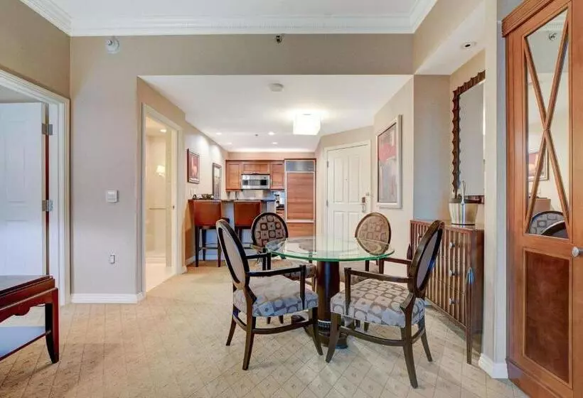 Incredible 1bd 2bth Suite Mgm Signaturebalcony View