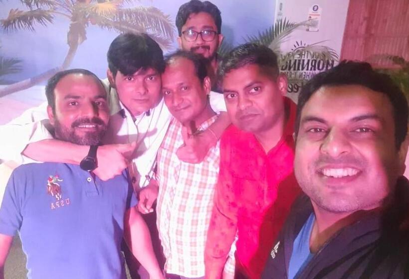 膳宿费 Corner Stay Home